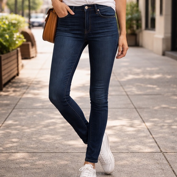 Madewell Denim - Madewell 9” Inch High Rise Skinny Women’s Size 28